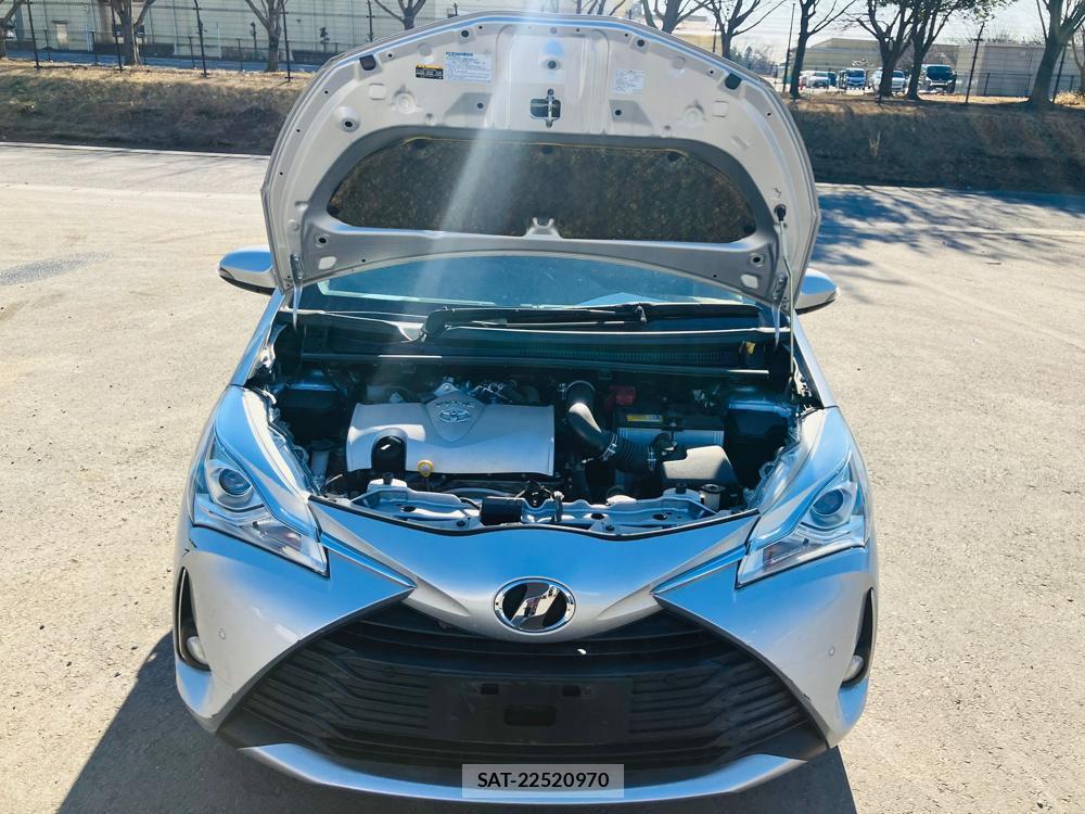 Toyota VITZ 2018-09 621224-43