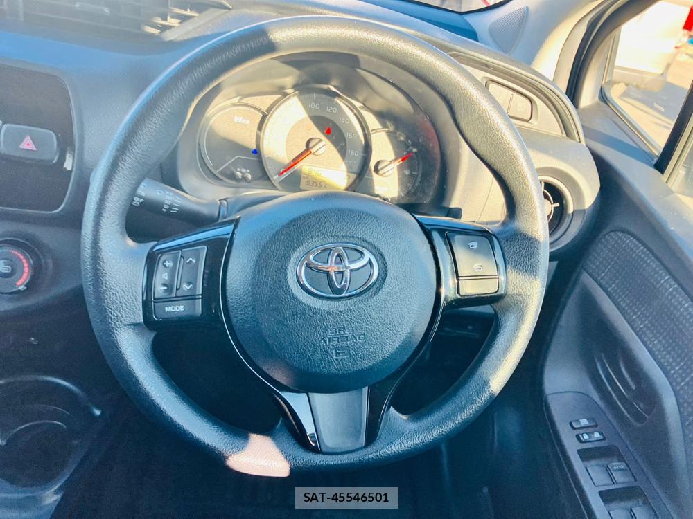 Toyota VITZ 2019-07 684133-15
