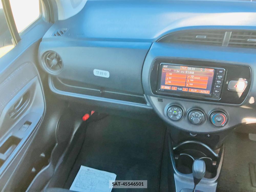 Toyota VITZ 2019-07 684133-17