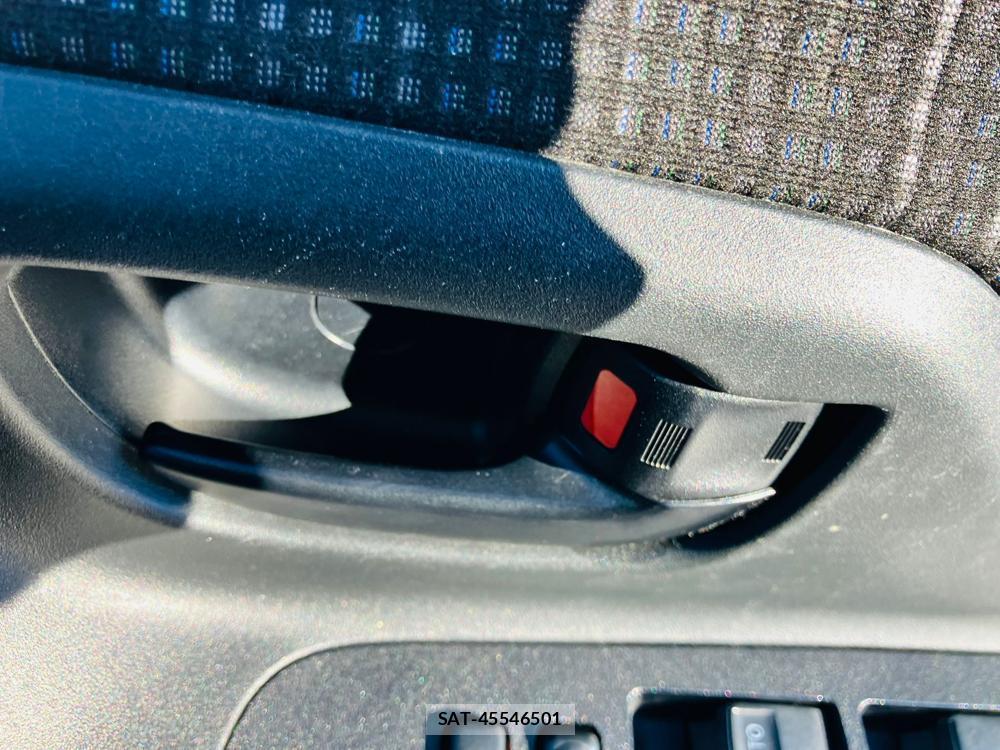 Toyota VITZ 2019-07 684133-24