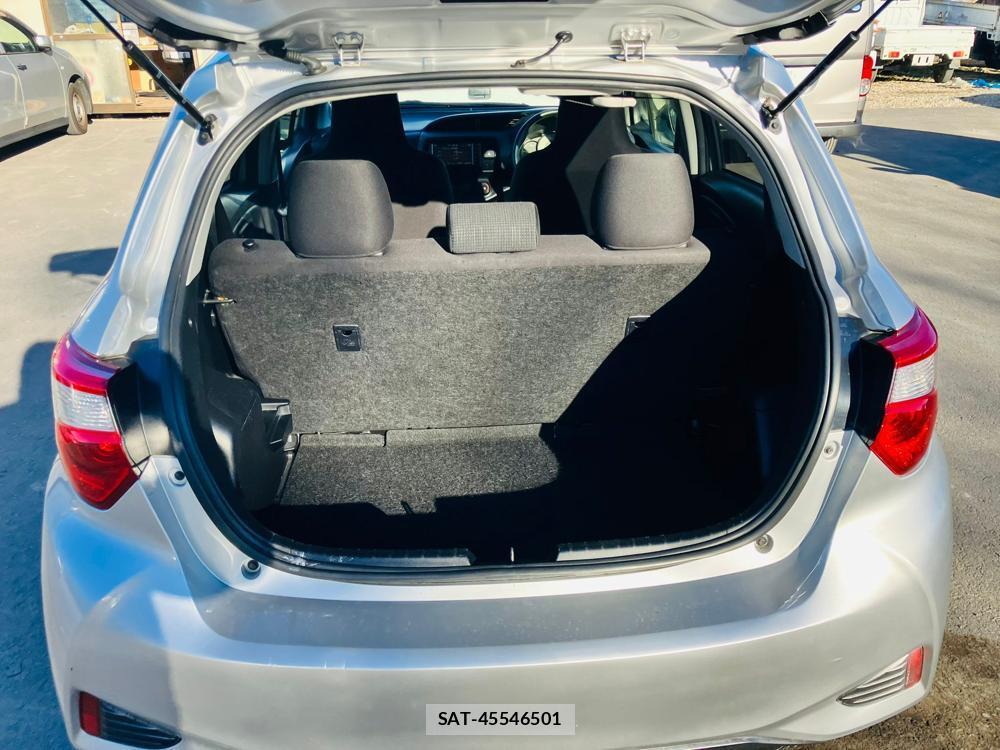 Toyota VITZ 2019-07 684133-27