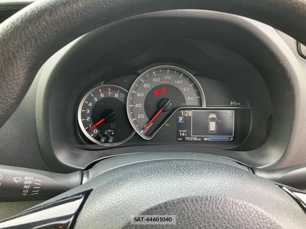 Toyota VITZ 2019-02 824320-14