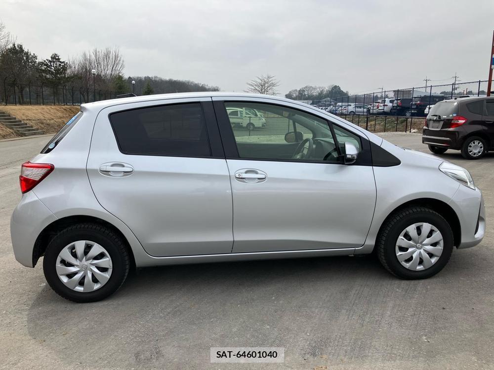Toyota VITZ 2019-02 824320-1