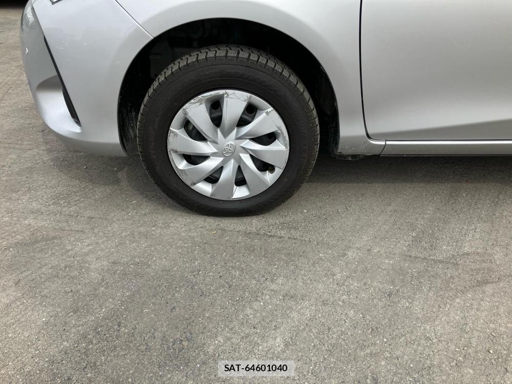 Toyota VITZ 2019-02 824320-33