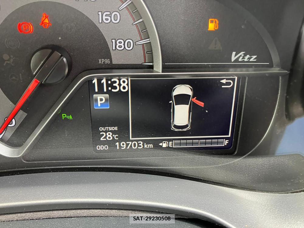 Toyota VITZ 2019 932714-15
