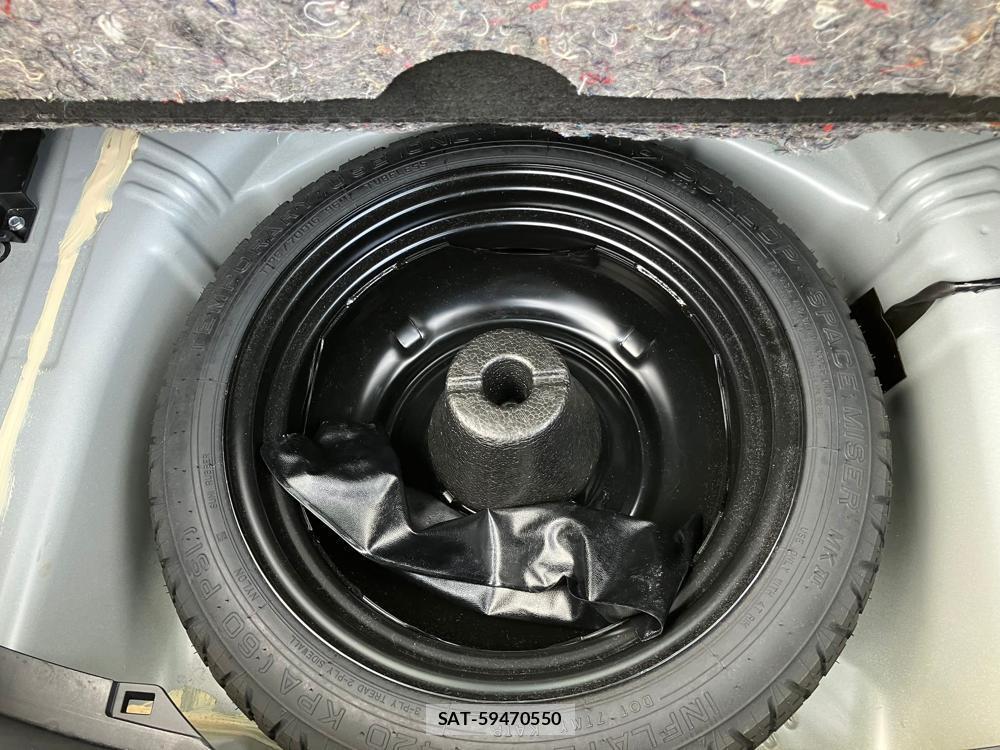 Toyota VITZ 2019 994361-29