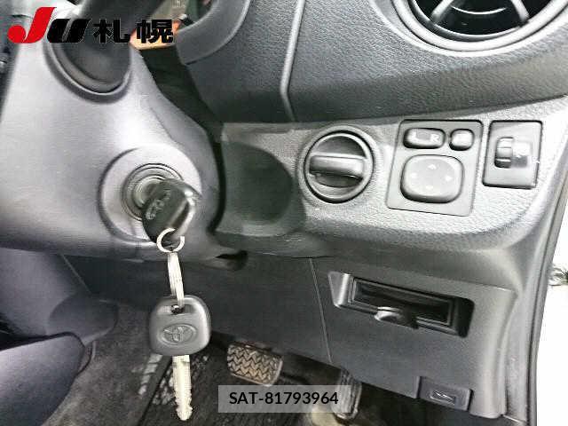 Toyota VITZ 2019-08 1076909-3