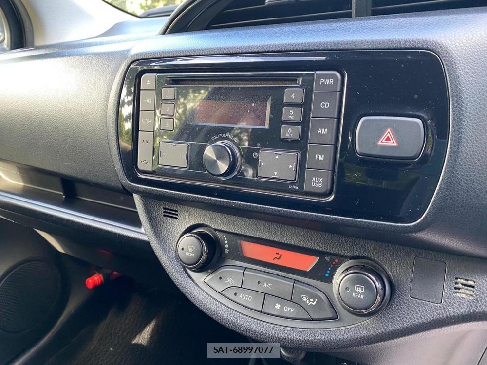 Toyota VITZ 2020-01 646994-17