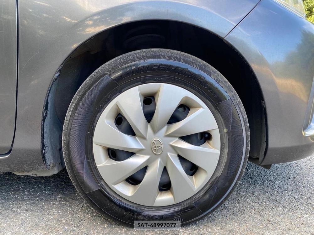 Toyota VITZ 2020-01 646994-27