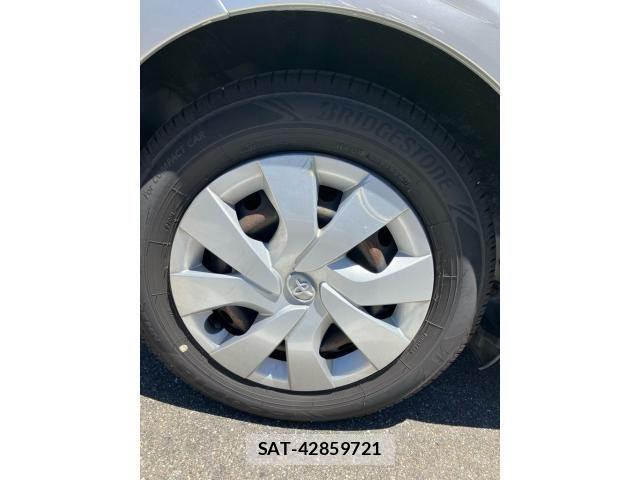Toyota VITZ 2015-03 1211642-9
