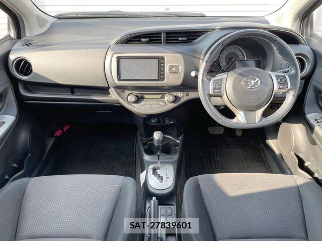 Toyota VITZ 2014-10 1268697-1