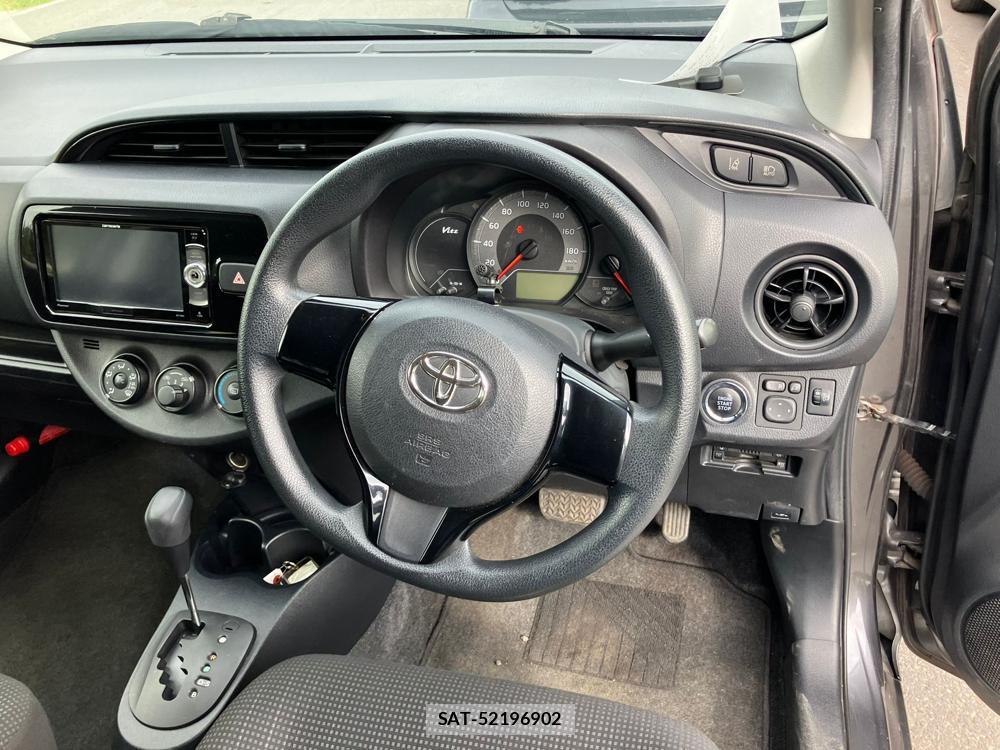 Toyota VITZ 2018 1243415-16