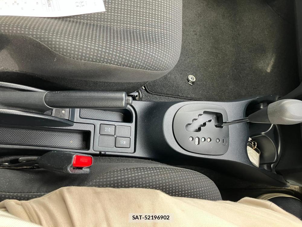 Toyota VITZ 2018 1243415-20