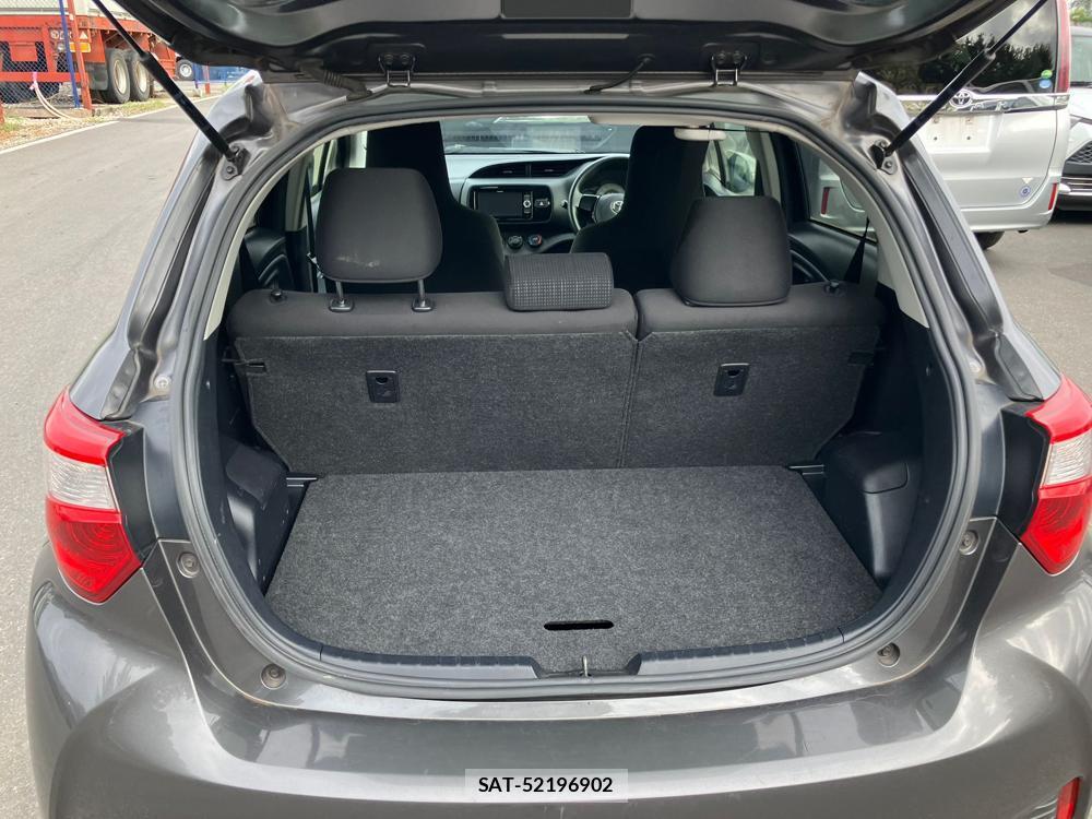 Toyota VITZ 2018 1243415-30