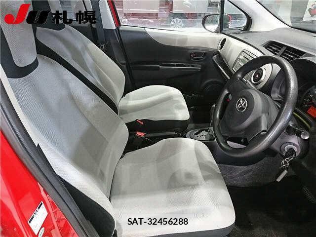 Toyota VITZ 2011 1273597-4