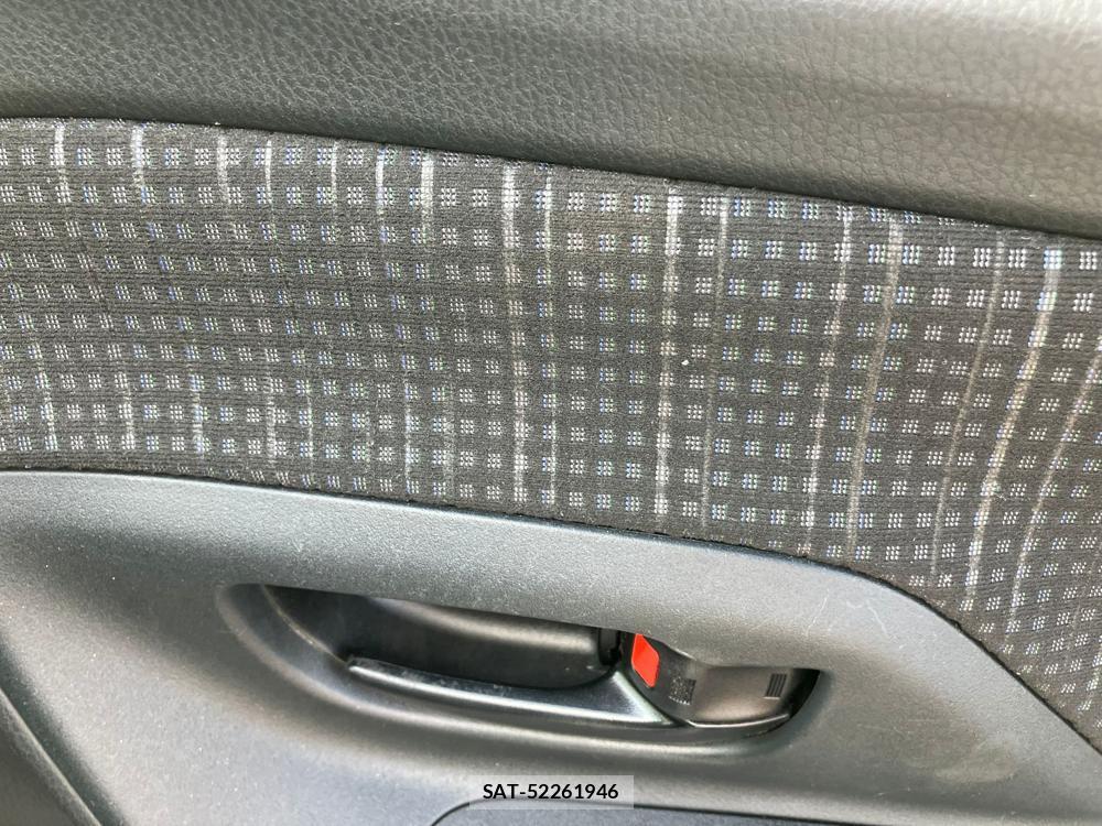 Toyota VITZ 2018 1218359-23