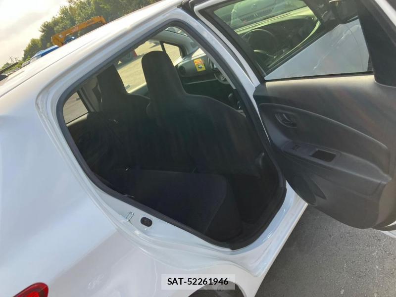 Toyota VITZ 2018 1218359-8