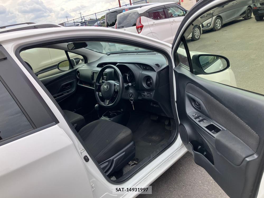 Toyota VITZ HYBRID 2018 1284215-9