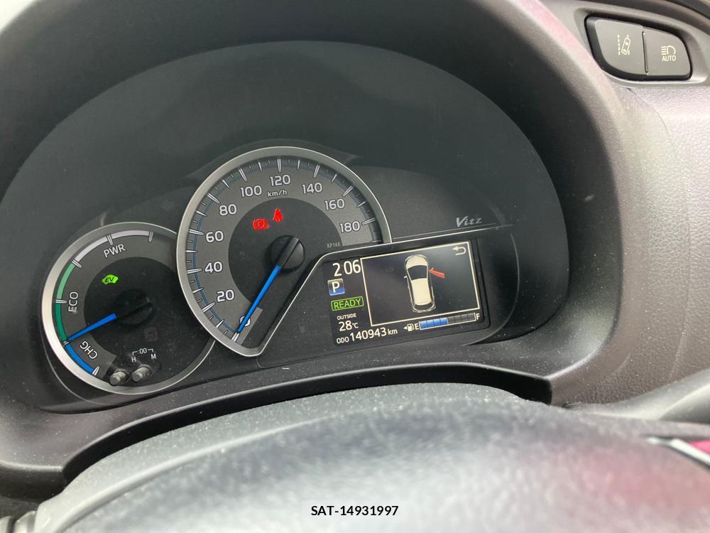 Toyota VITZ HYBRID 2018 1284215-14