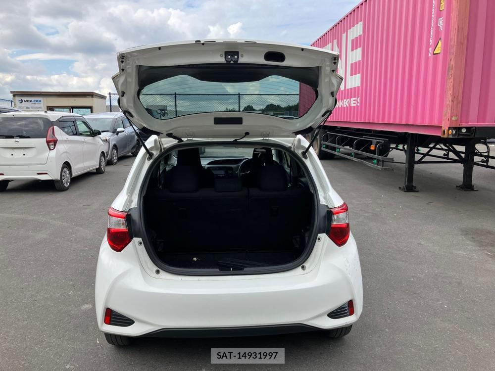 Toyota VITZ HYBRID 2018 1284215-27