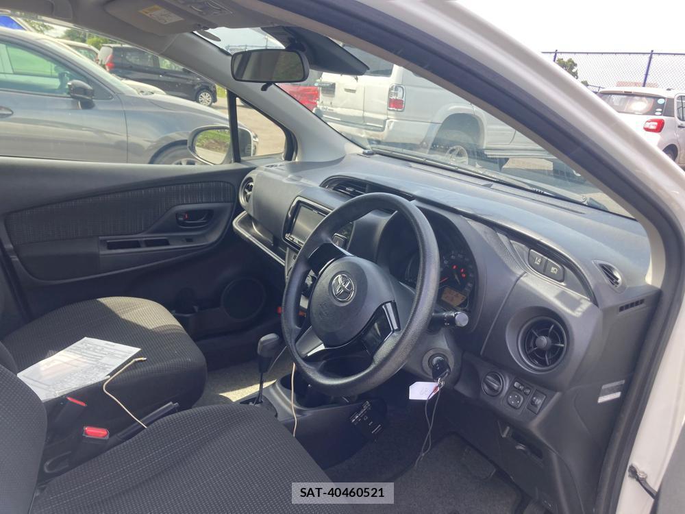 Toyota VITZ 2018 1284213-11