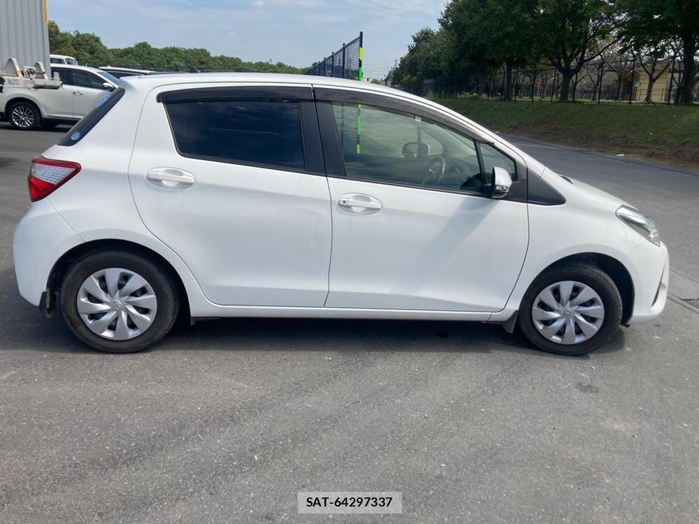 Toyota VITZ 2018 1289511-1