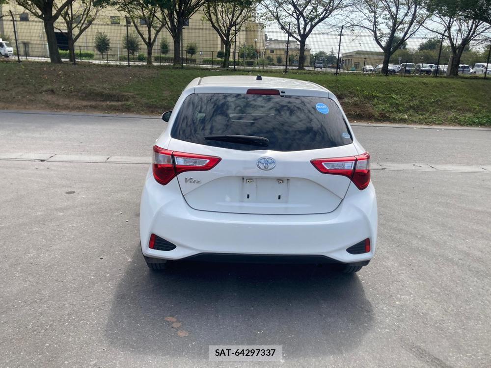 Toyota VITZ 2018 1289511-3