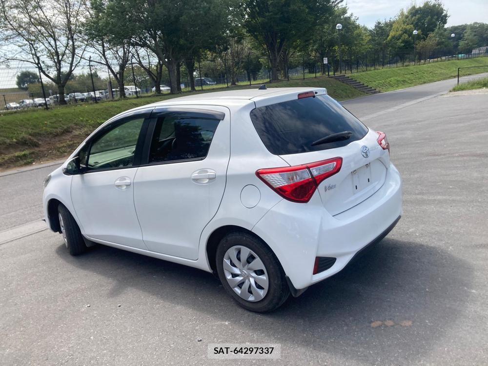 Toyota VITZ 2018 1289511-4
