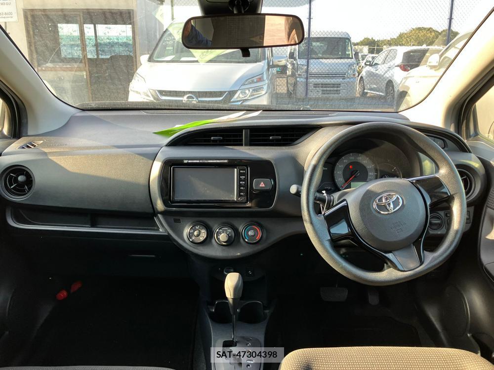 Toyota VITZ 2018 1289523-12