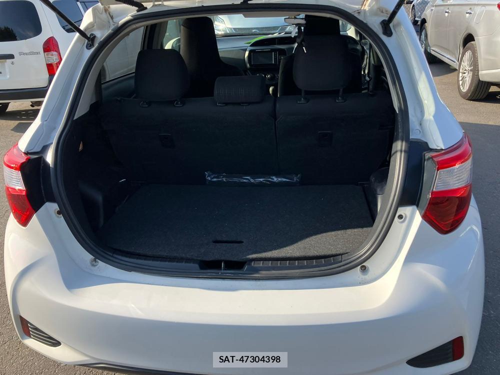 Toyota VITZ 2018 1289523-28