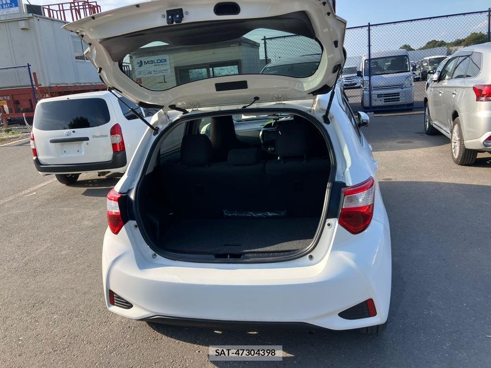 Toyota VITZ 2018 1289523-30
