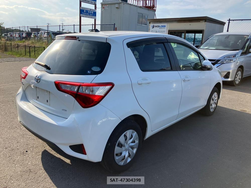 Toyota VITZ 2018 1289523-4
