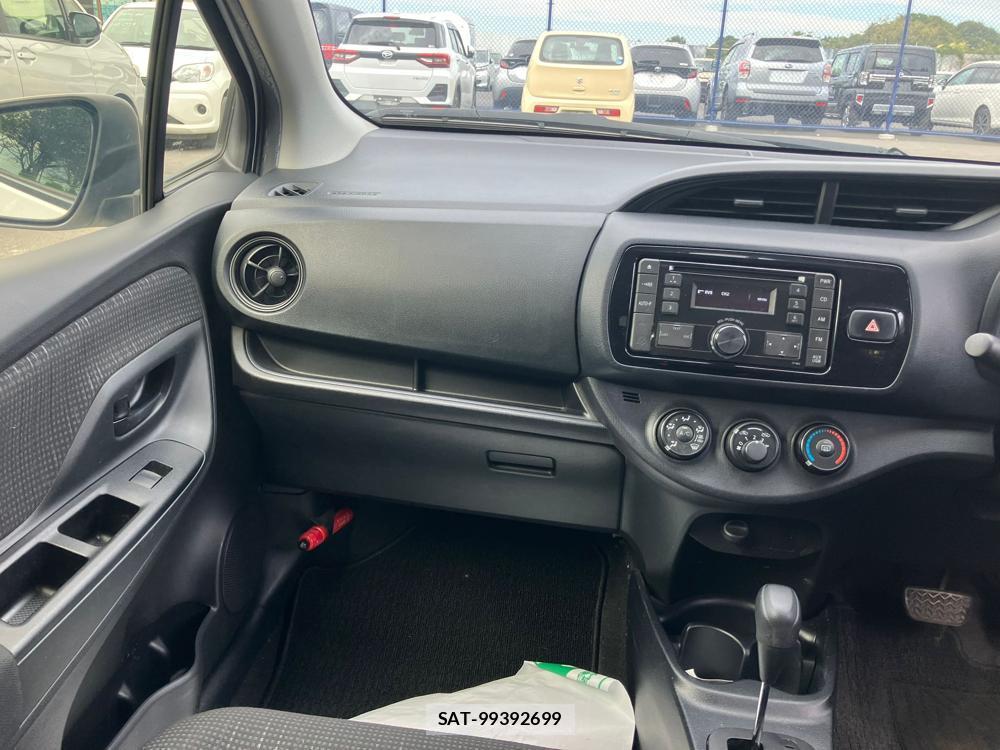 Toyota VITZ 2018 1298859-18