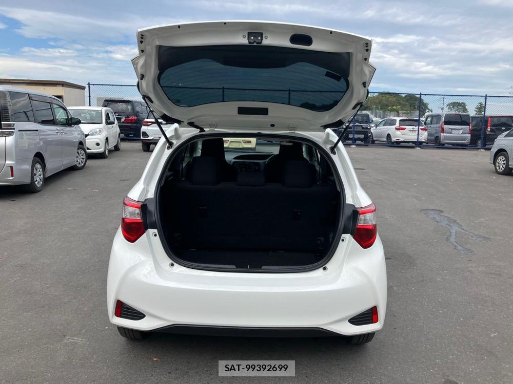 Toyota VITZ 2018 1298859-28