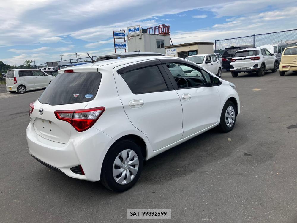 Toyota VITZ 2018 1298859-3