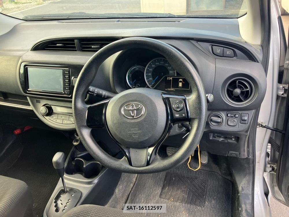 Toyota VITZ 2018 1297070-14