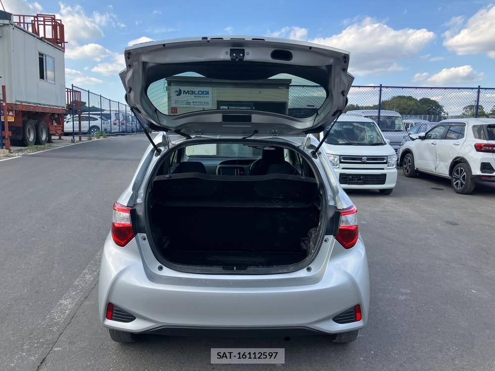 Toyota VITZ 2018 1297070-30