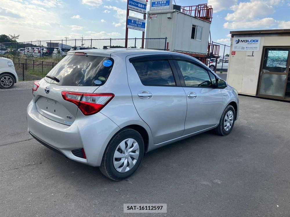 Toyota VITZ 2018 1297070-4