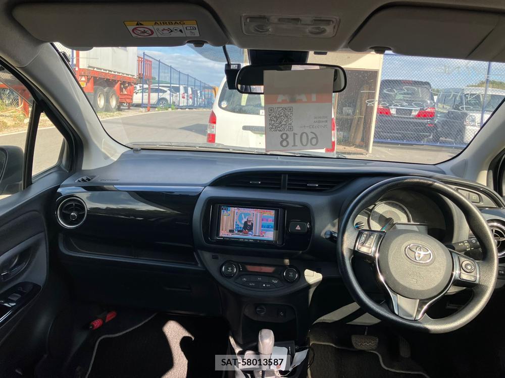 Toyota VITZ 2018 1284223-12