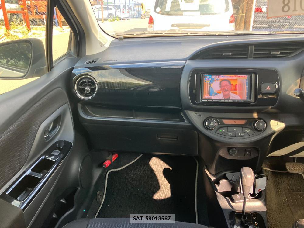 Toyota VITZ 2018 1284223-18
