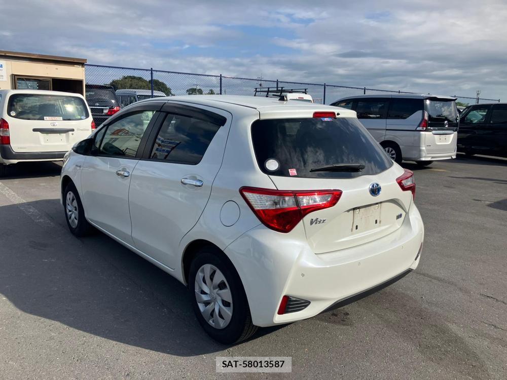 Toyota VITZ 2018 1284223-2