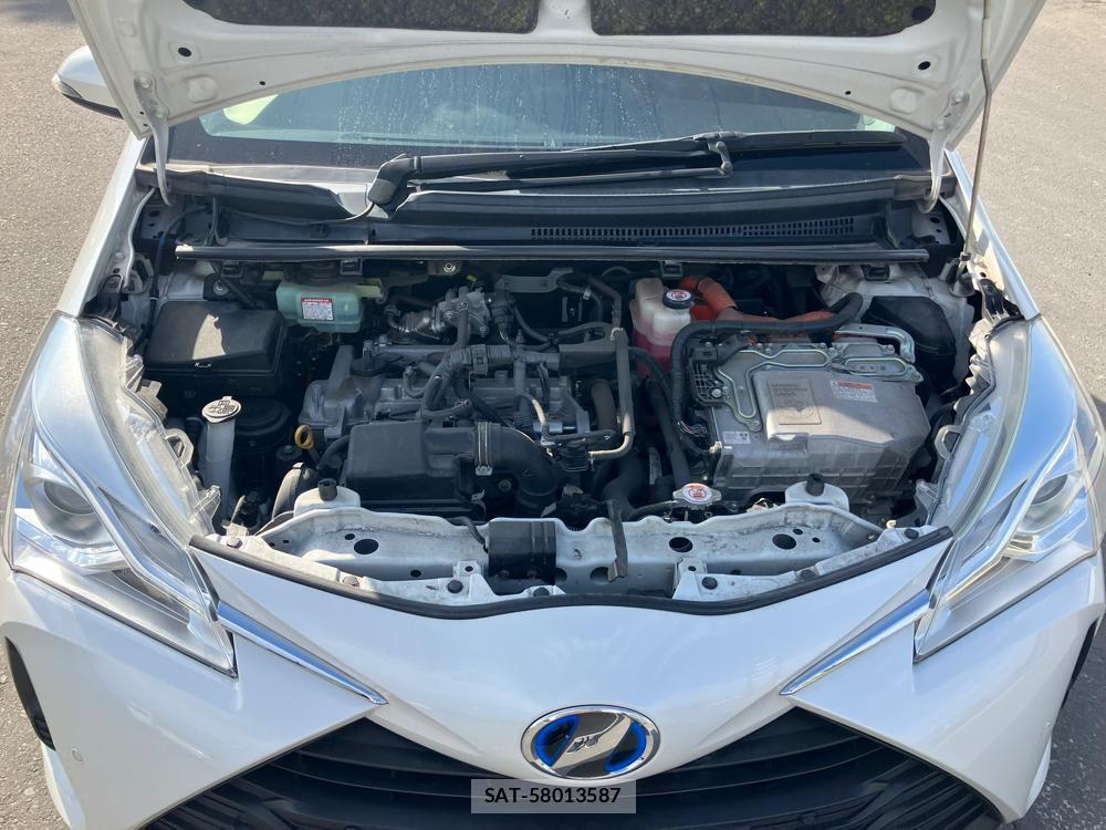 Toyota VITZ 2018 1284223-31