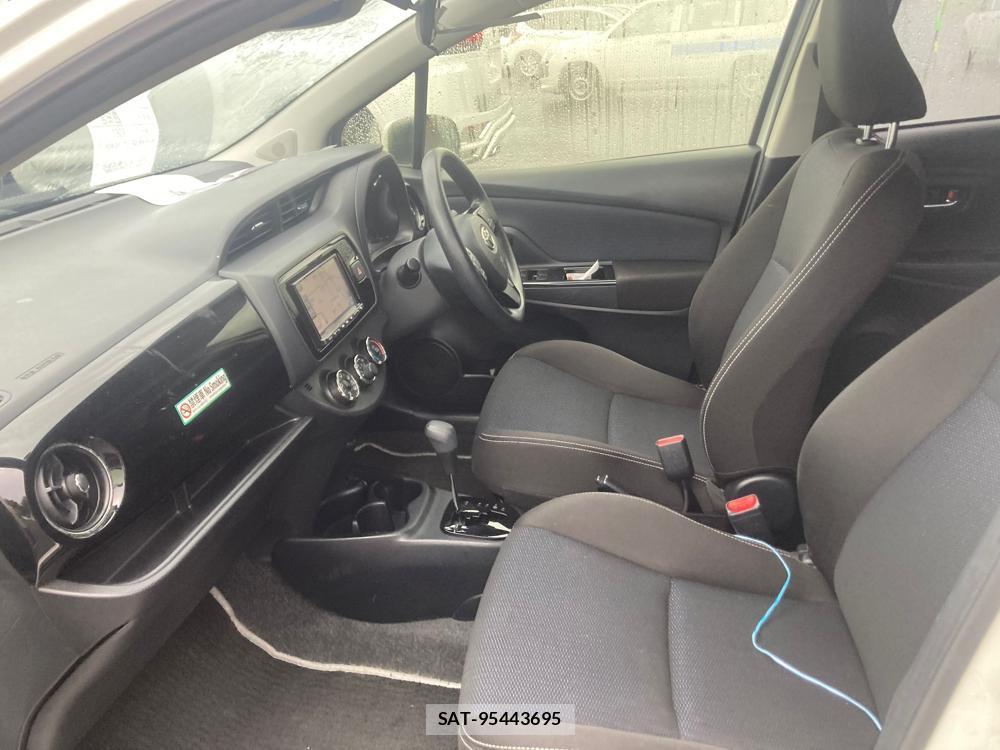Toyota VITZ 2018 1295214-10