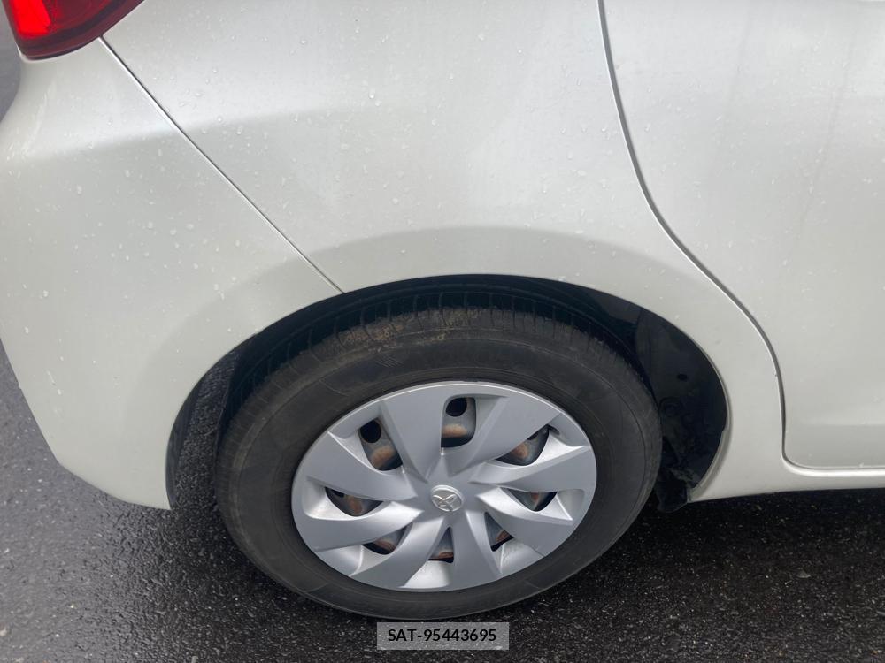 Toyota VITZ 2018 1295214-30