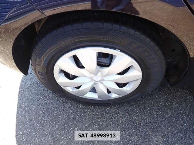 Toyota VITZ 2014-11 1310034-16