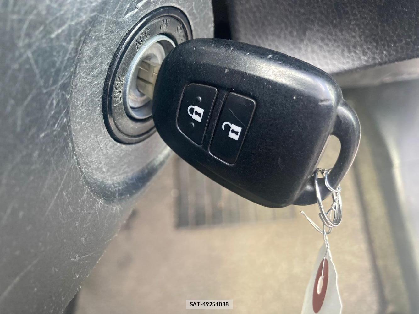 Toyota VITZ 2018 1295196-14
