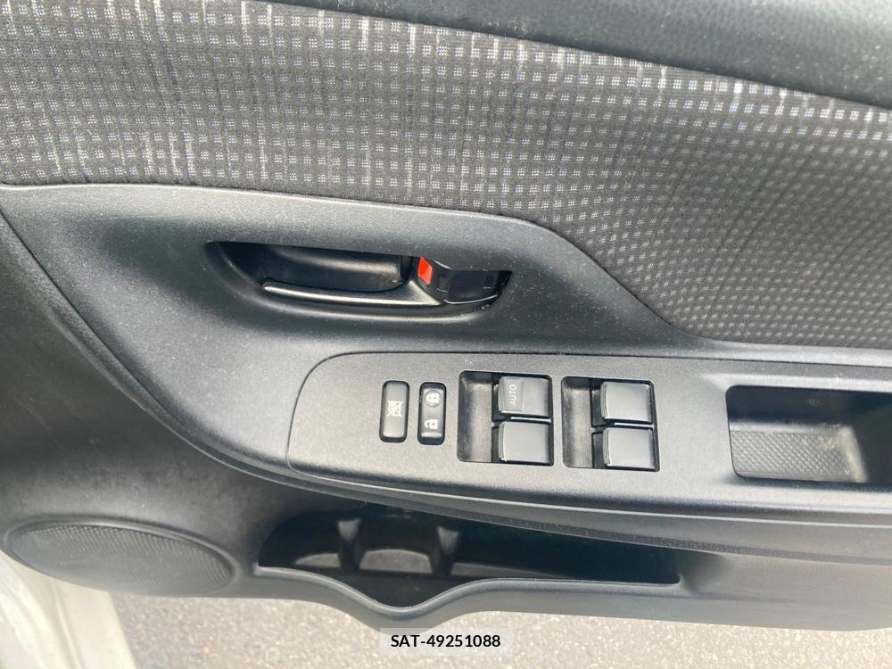 Toyota VITZ 2018 1295196-18