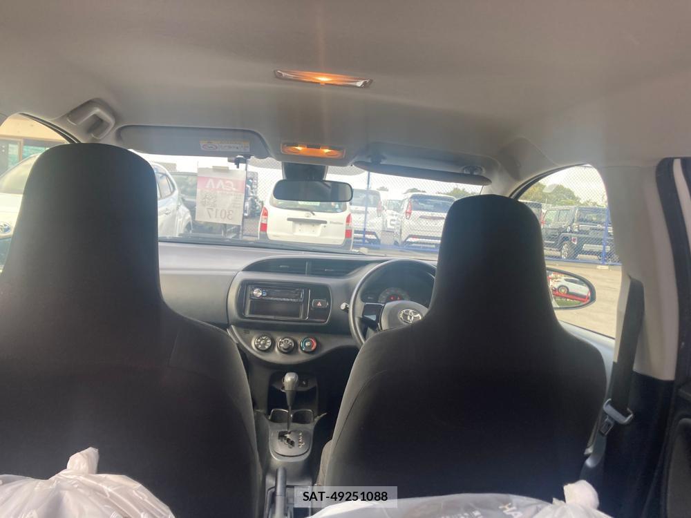 Toyota VITZ 2018 1295196-24