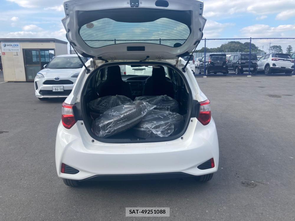 Toyota VITZ 2018 1295196-27