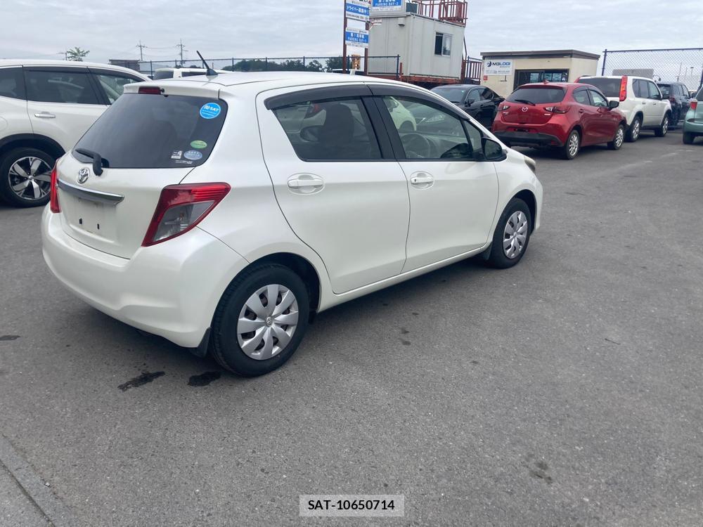 Toyota VITZ 2012 1317699-4